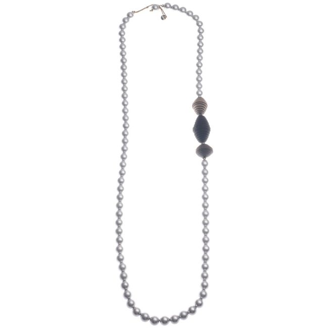 COLLAR LARGO BOLAS RESINA ANTELINA