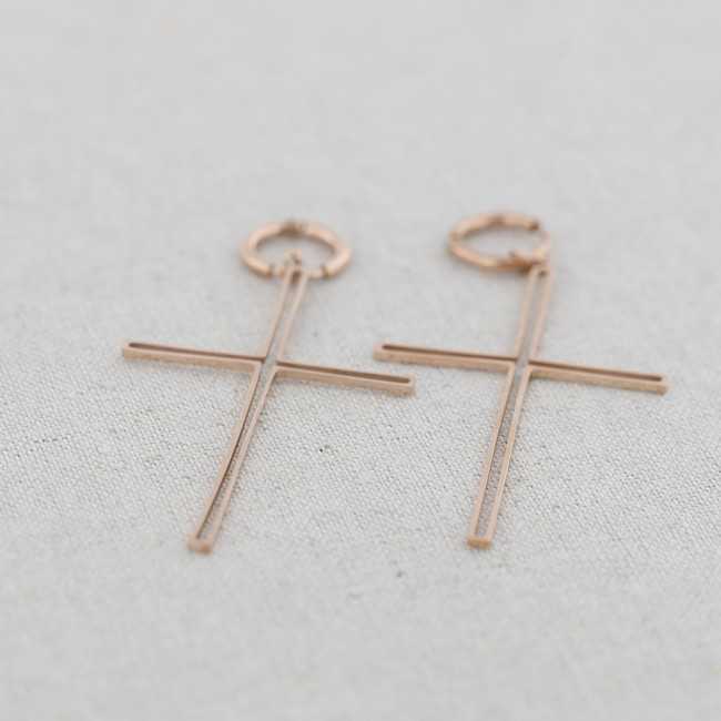 STEEL EARRINGS HANGING CROSS