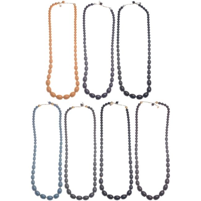 LONG NECKLACE WITH RESIN BEADS