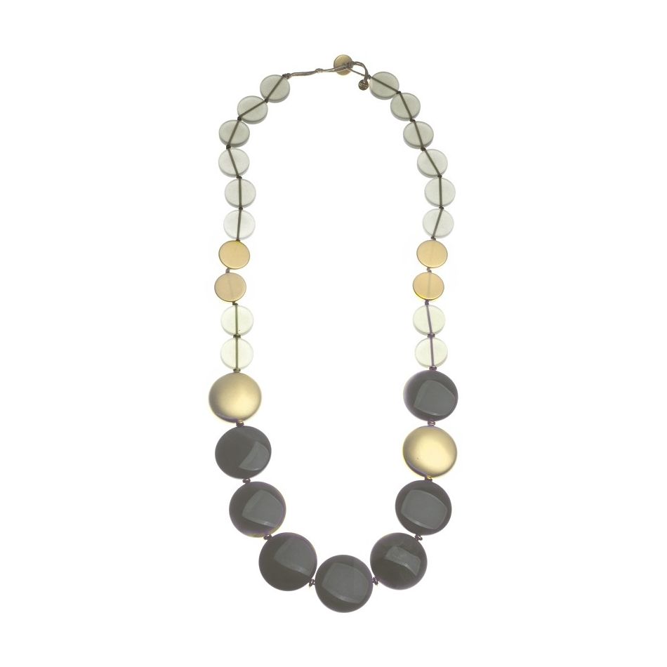 LONG NECKLACE WITH RESIN BEADS