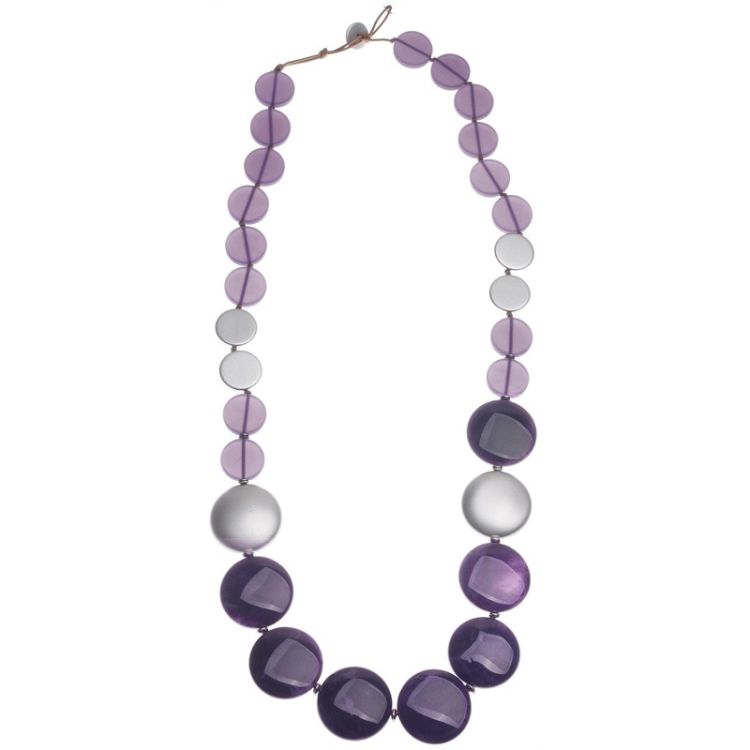 LONG NECKLACE WITH RESIN BEADS 2