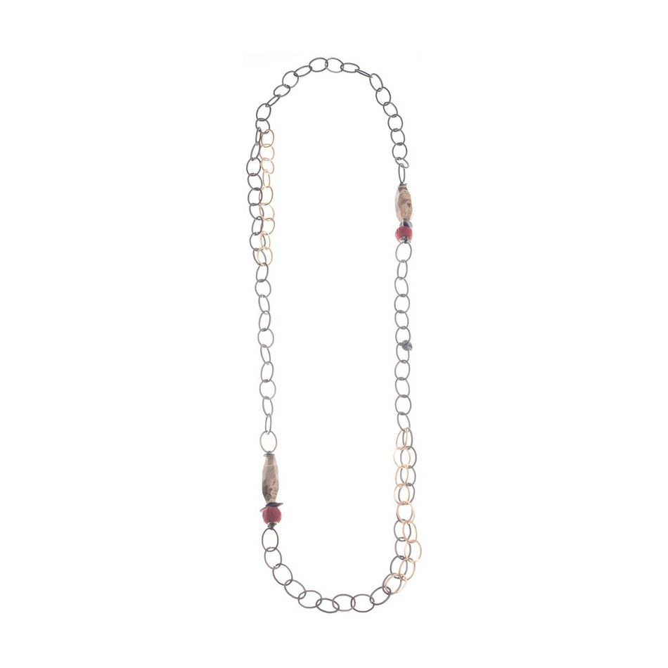 LONG LINK NECKLACE WITH FACETED STONES