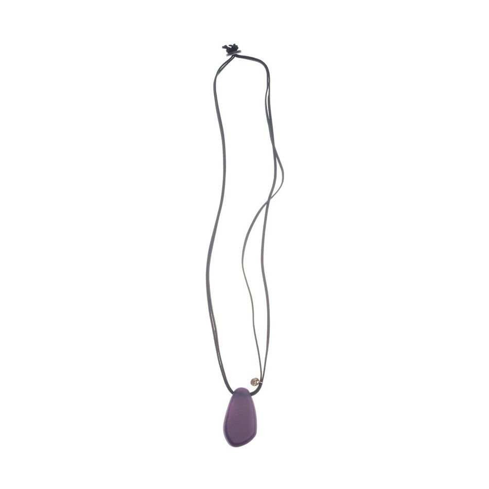 COLLAR LARGO COLGANTE GOTA IRREGULAR RESINA