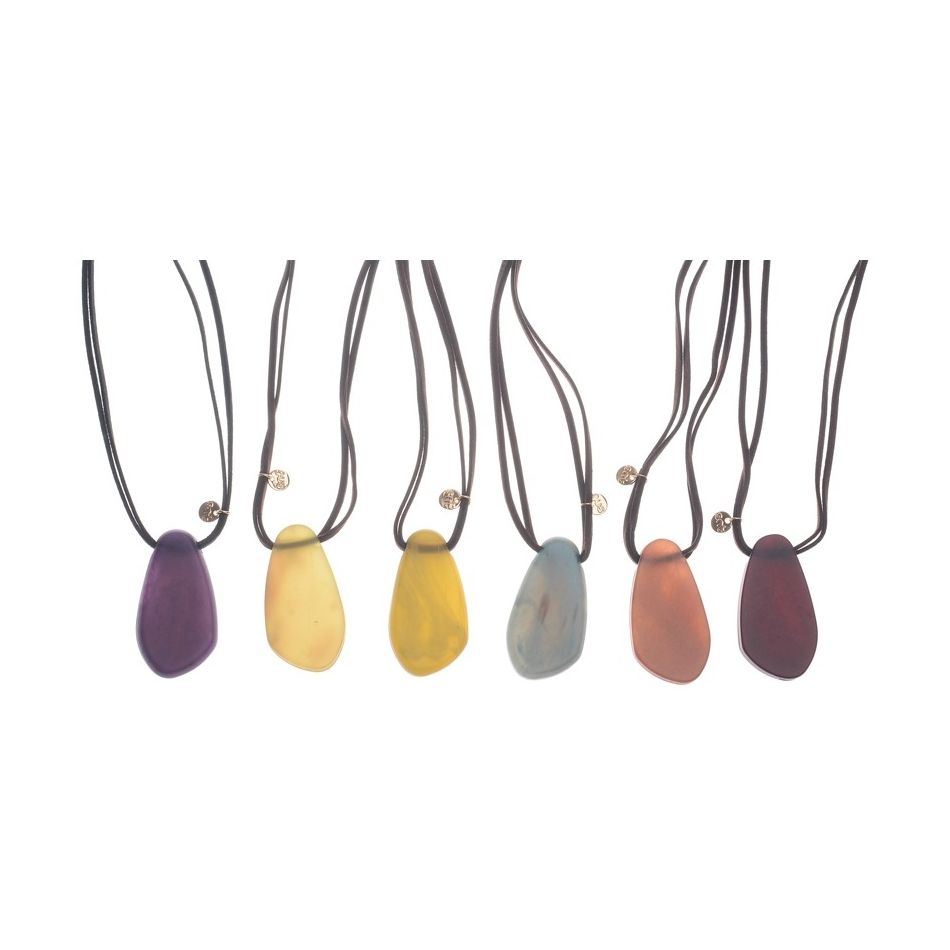 COLLAR LARGO COLGANTE GOTA IRREGULAR RESINA