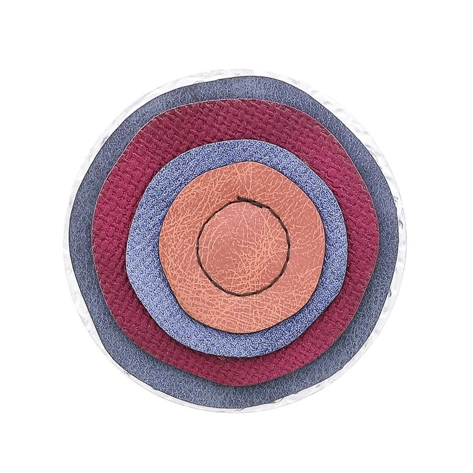 IMITATION LEATHER METAL FLOWER BROOCH