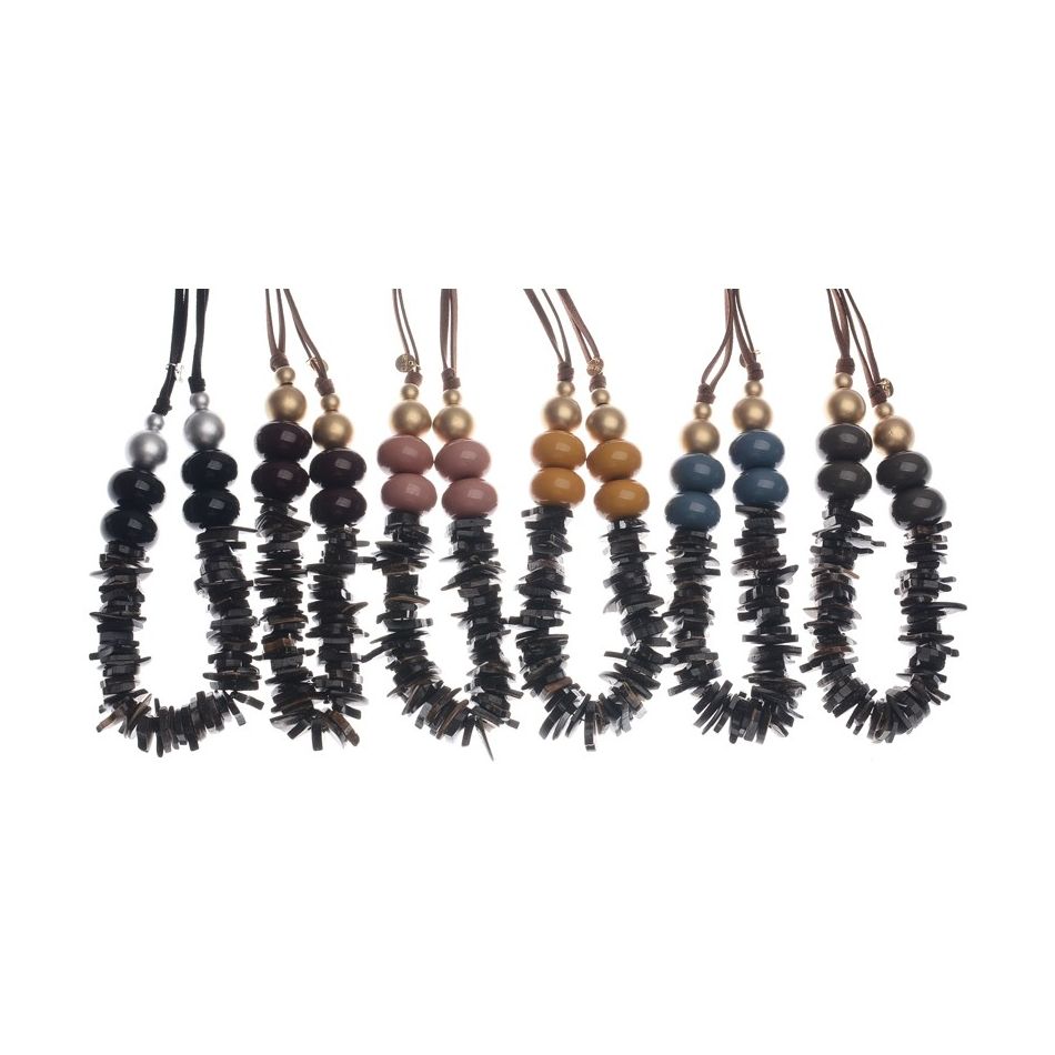 COLLAR LARGO CUENTAS RESINA COCO
