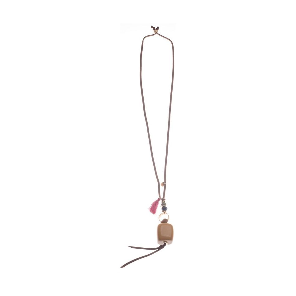 LONG NECKLACE PENDANT WITH RESIN BEADS