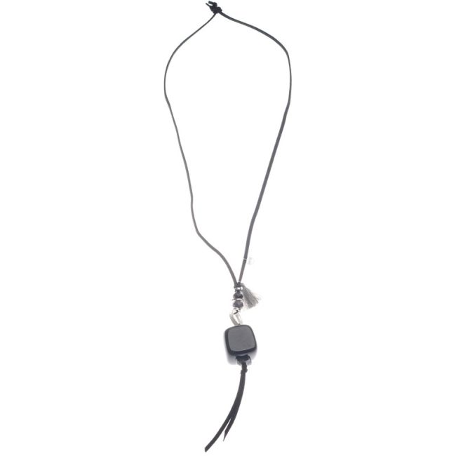LONG NECKLACE PENDANT WITH RESIN BEADS