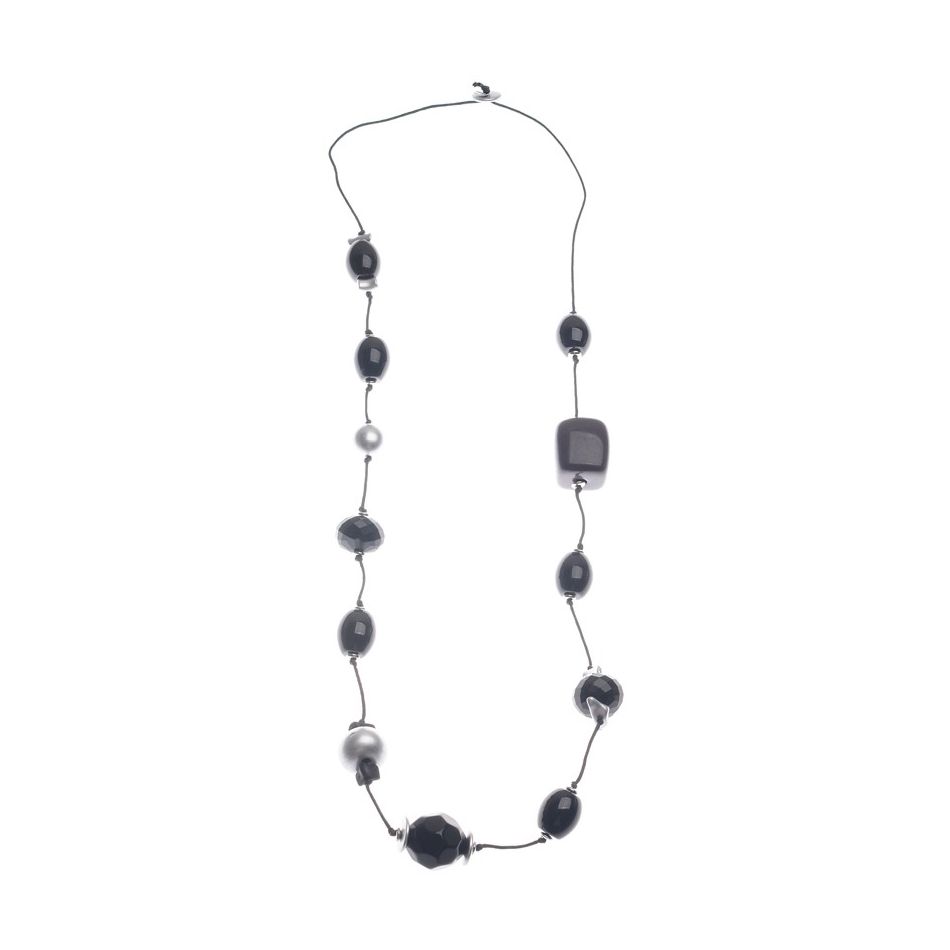 COLLAR LARGO CUENTAS RESINA