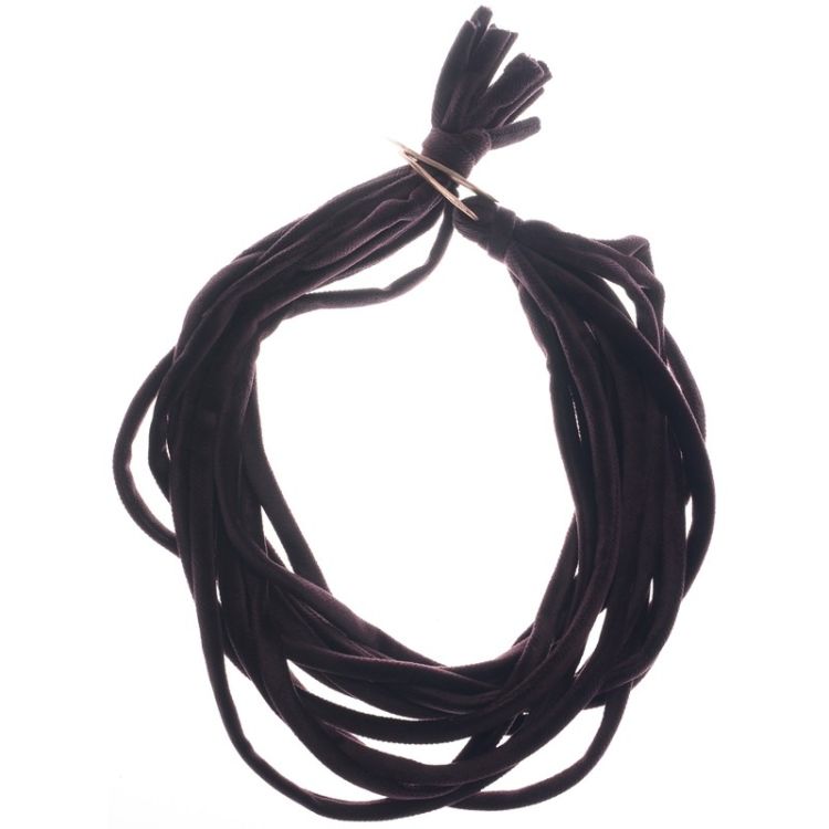 VELVET STRAP SHORT NECKLACE