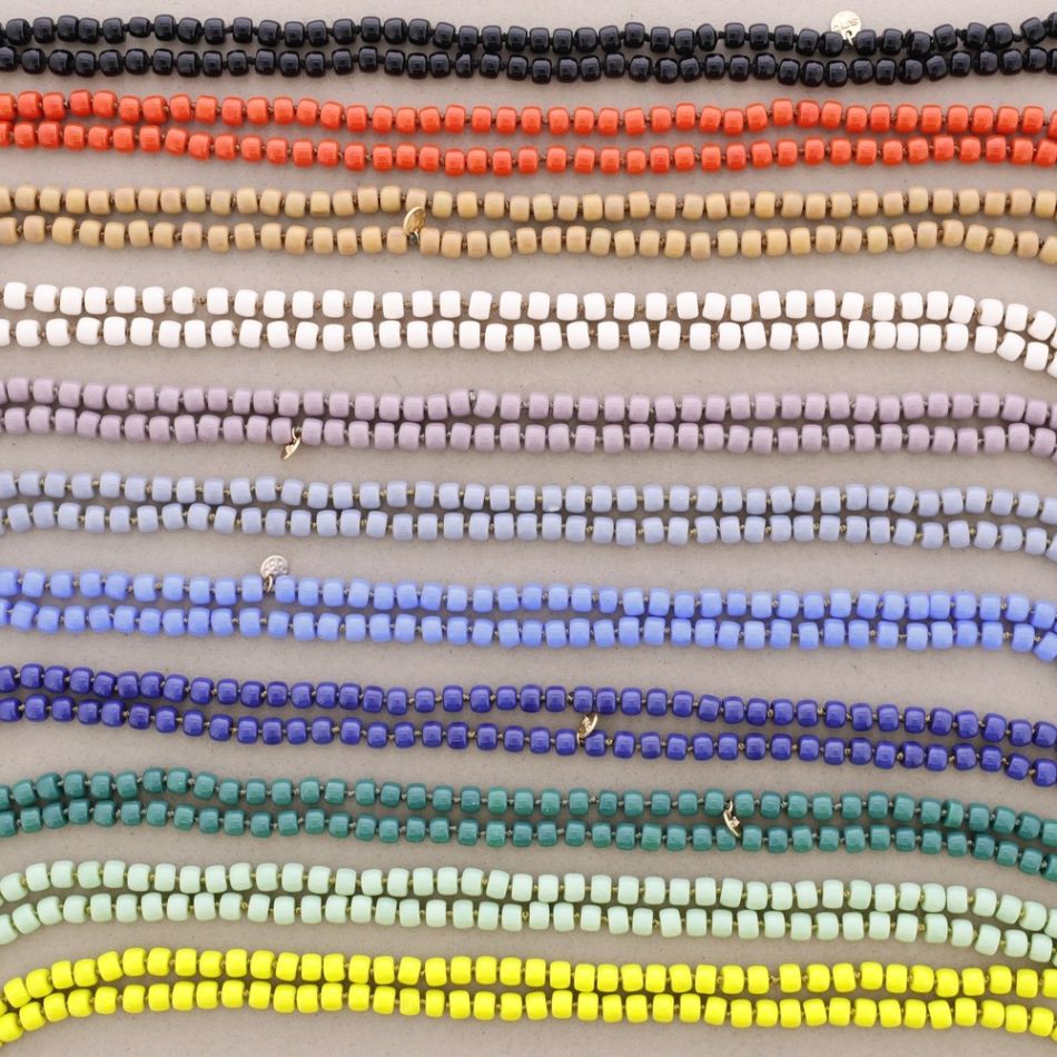 COLLAR LARGO CUENTAS NUDOS