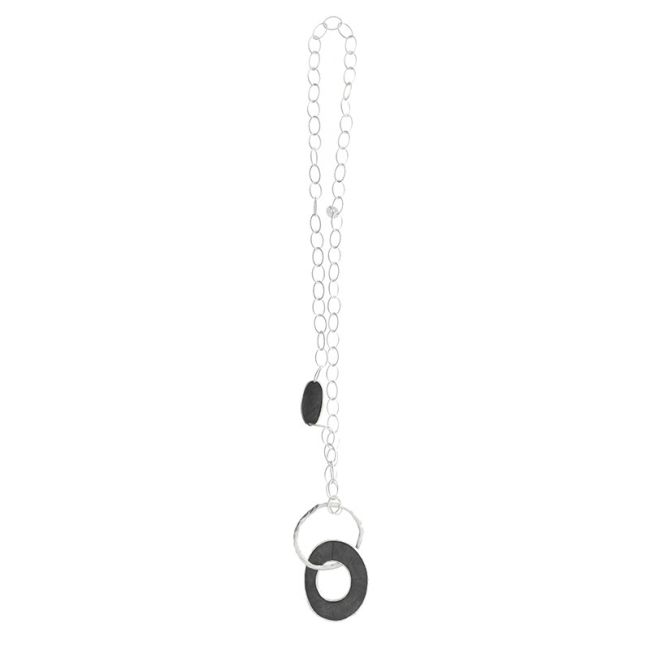 LONG NECKLACE WITH LINED RING PENDANT CHAIN