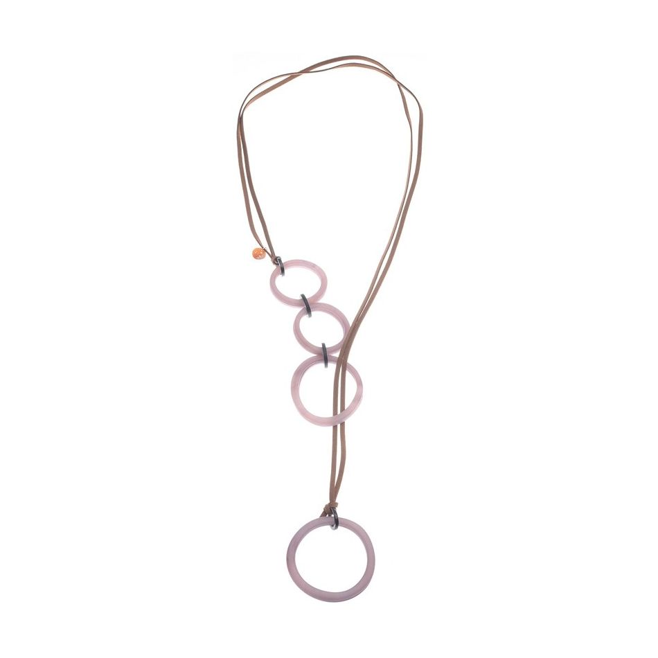 LONG NECKLACE WITH FOUR RESIN RINGS