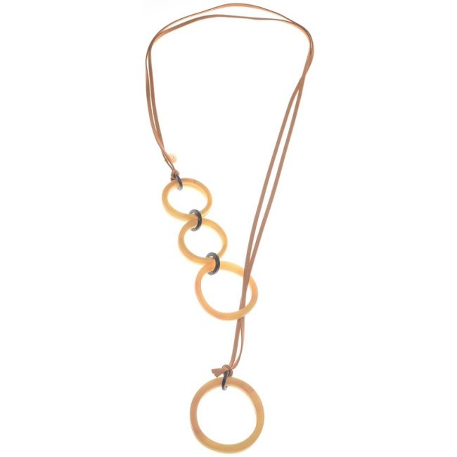 LONG NECKLACE WITH FOUR RESIN RINGS