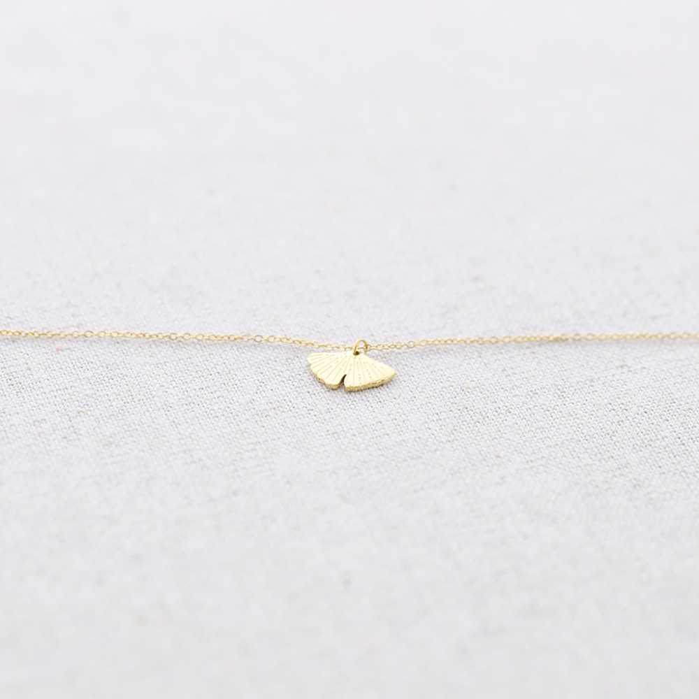 GINKGO LEAF PENDANT STEEL SHORT NECKLACE