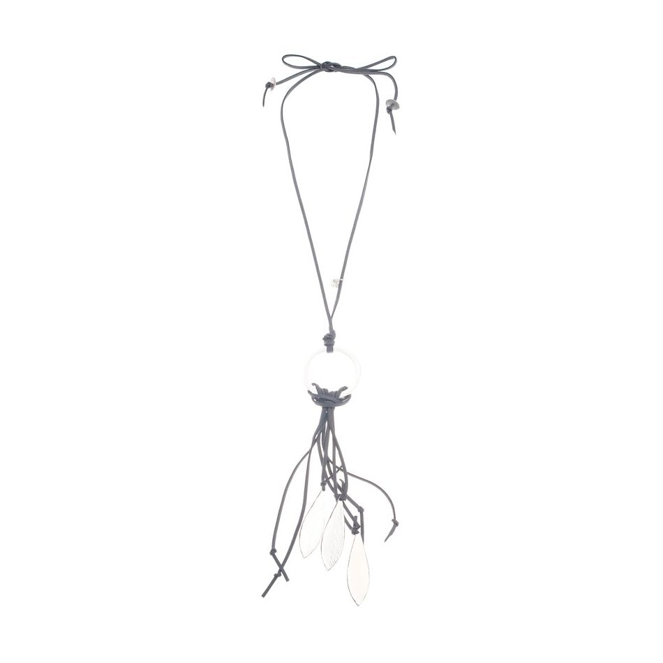 LONG NECKLACE WITH METAL RING PENDANT FRINGE LEAVES