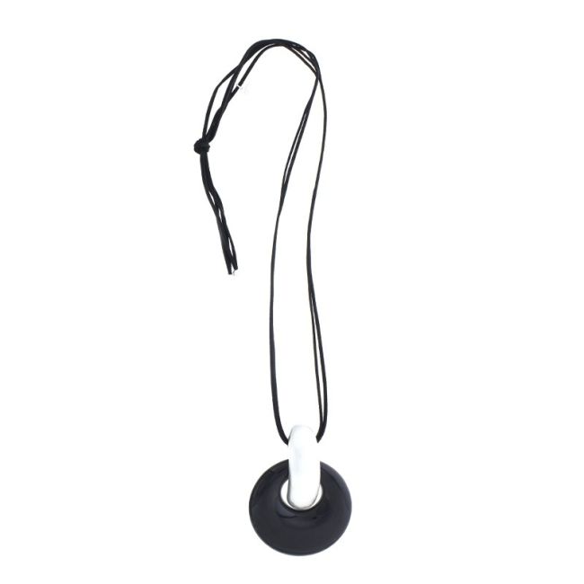 LONG NECKLACE METAL RESIN PENDANT
