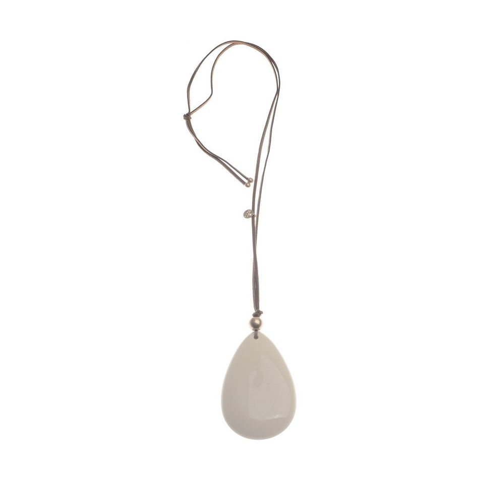 COLLAR LARGO COLGANTE GOTA RESINA