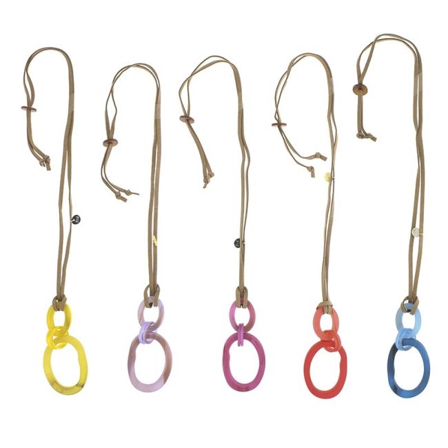 LONG RESIN LINK PENDANT NECKLACE