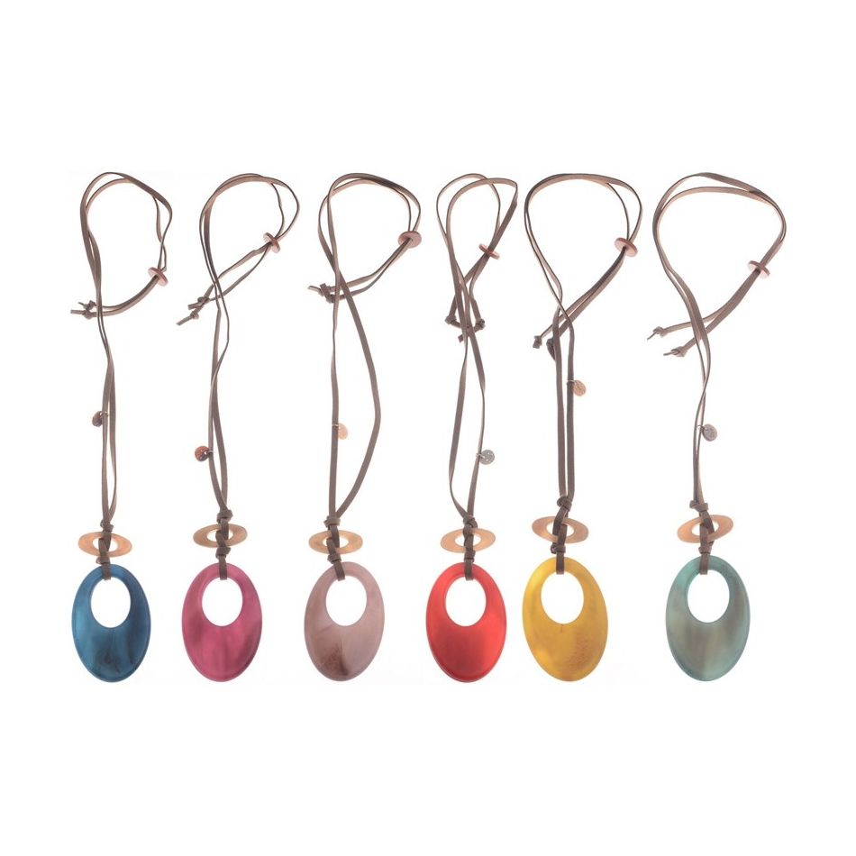 LONG RESIN PENDANT NECKLACE