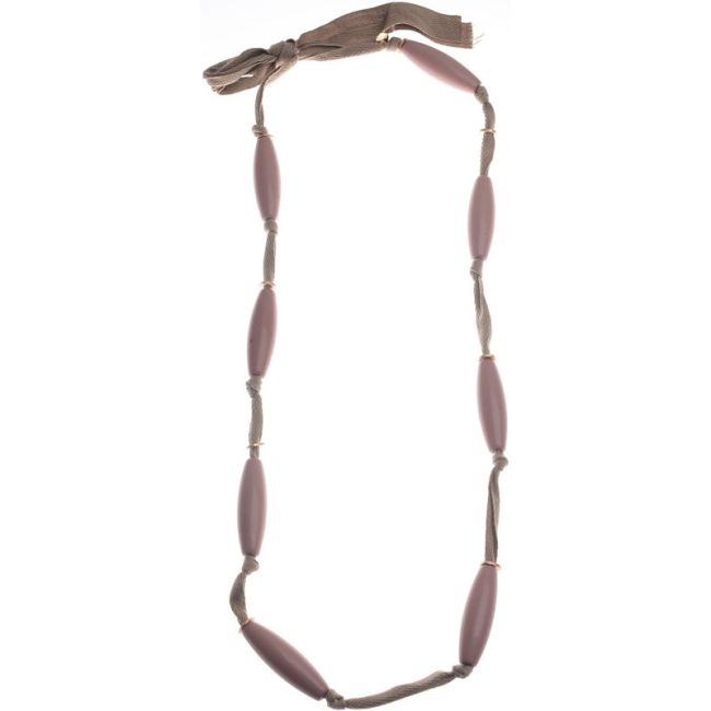 LONG NECKLACE WITH RESIN BEADS