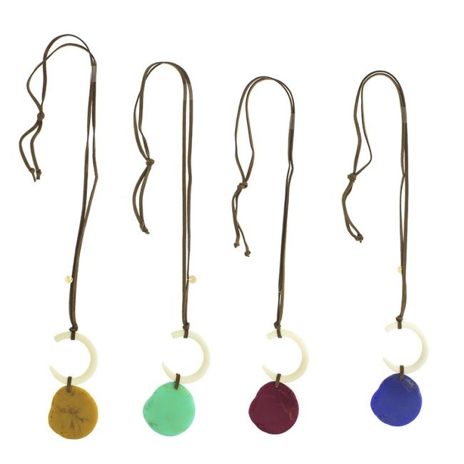 DOUBLE RESIN PENDANT LONG NECKLACE