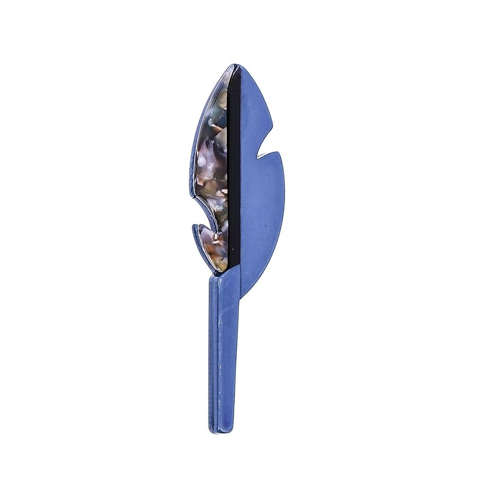 BROCHE PLUMA ESTAMPADO RESINA