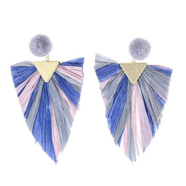 TRIANGULAR RAFFIA HANGING POMPOM EARRINGS