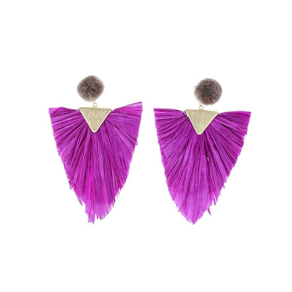 TRIANGULAR RAFFIA HANGING POMPOM EARRINGS