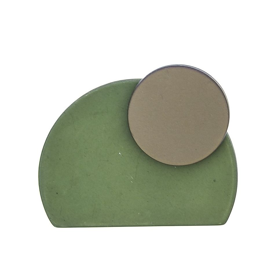 BROCHE FORMA GEOMÉTRICA RESINA