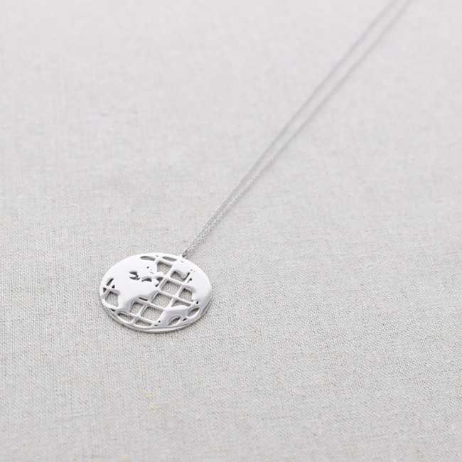 WORLD MAP STEEL SHORT NECKLACE