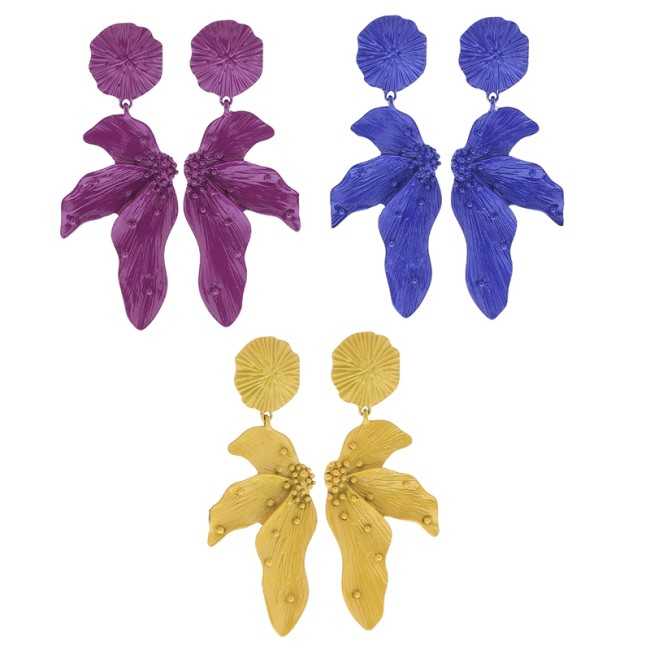 METAL COLOR FLOWER HANGING EARRINGS