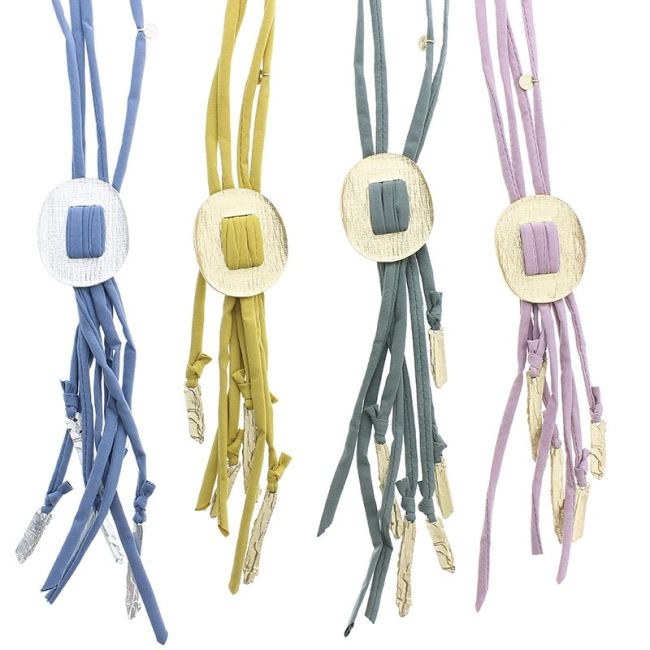 COLLAR LARGO COLGANTE METAL