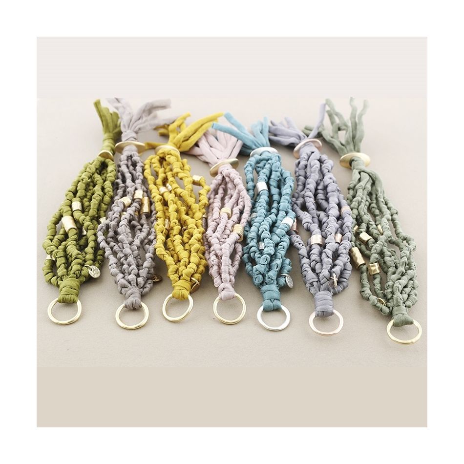 KNOTTED FABRIC BRACELET 8 STRIPS