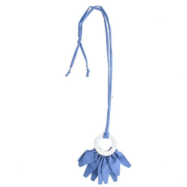 COLLAR LARGO COLGANTE TELA ANILLA METAL