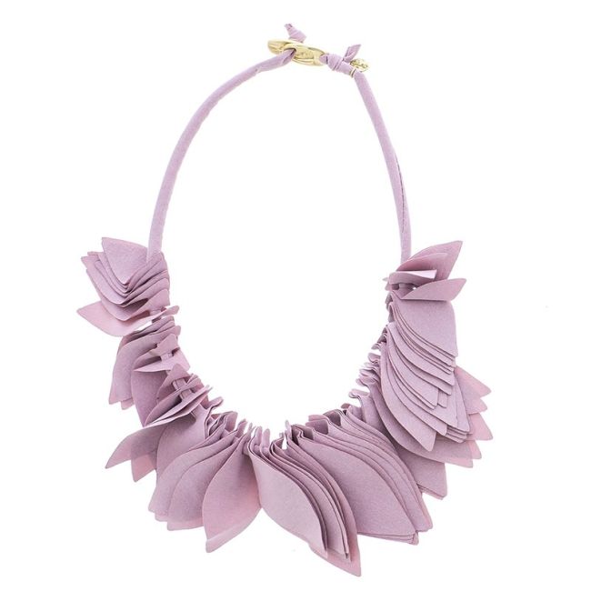 FABRIC LEAVES SHORT NECKLACE