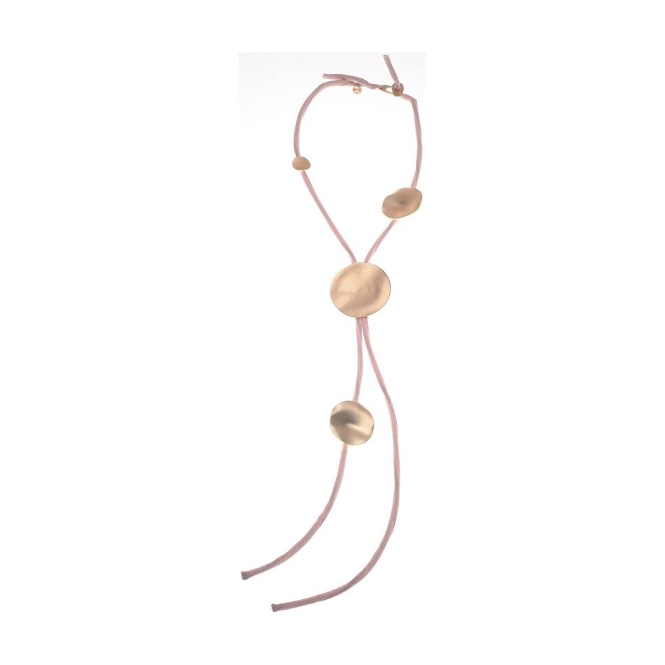 FABRIC TUBES SHORT NECKLACE WITH METAL MEDALS
