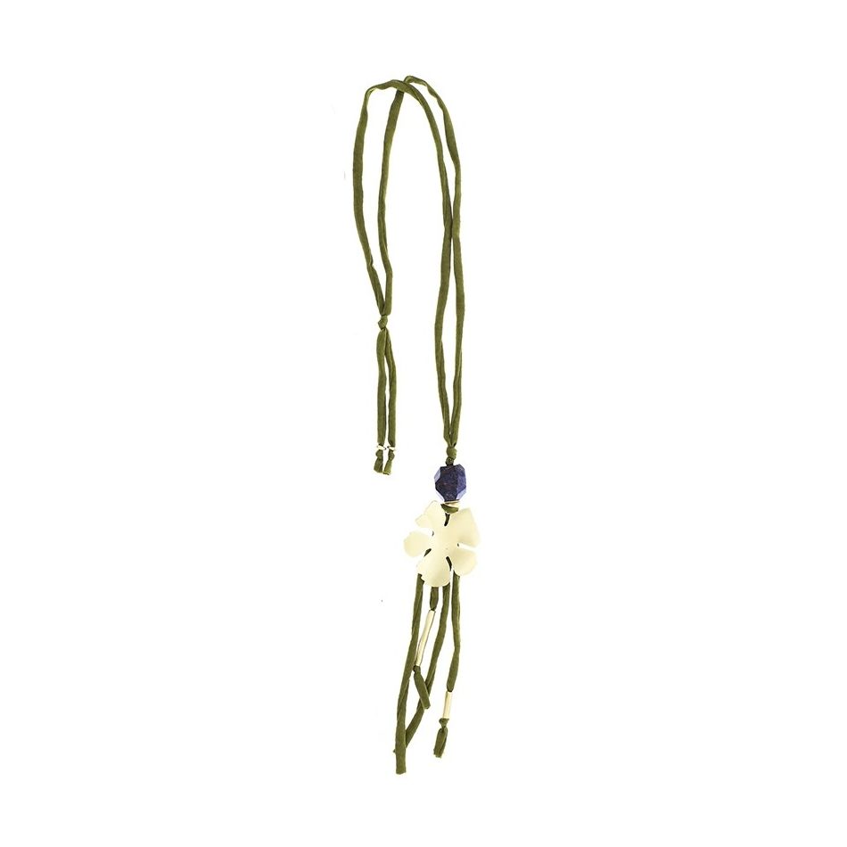 LONG FLOWER PENDANT NECKLACE