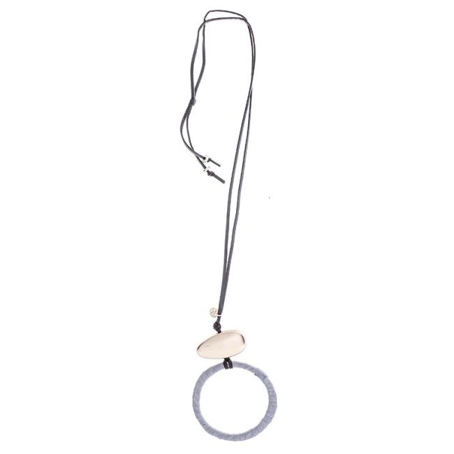 COLLAR LARGO COLGANTE ANILLA METAL FORRADA