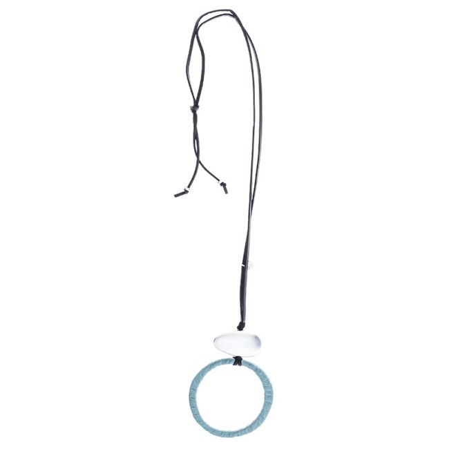 LONG NECKLACE WITH LINED METAL RING PENDANT