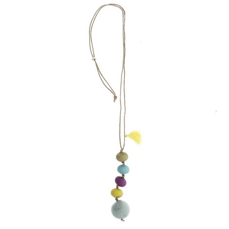 LONG NECKLACE PENDANT WITH RESIN BEADS