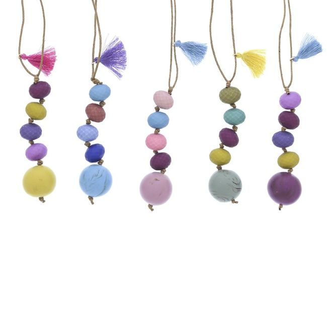 LONG NECKLACE PENDANT WITH RESIN BEADS
