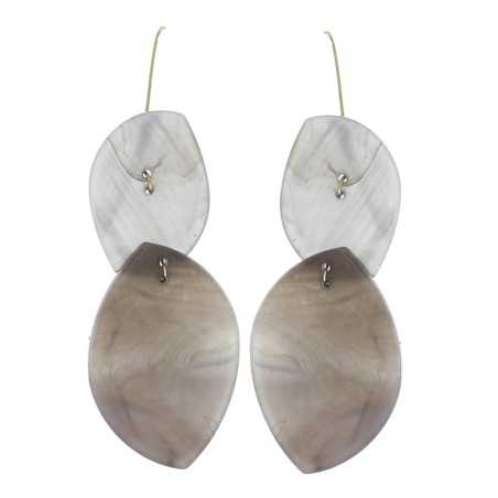 RESIN DOUBLE LEAF EARRINGS