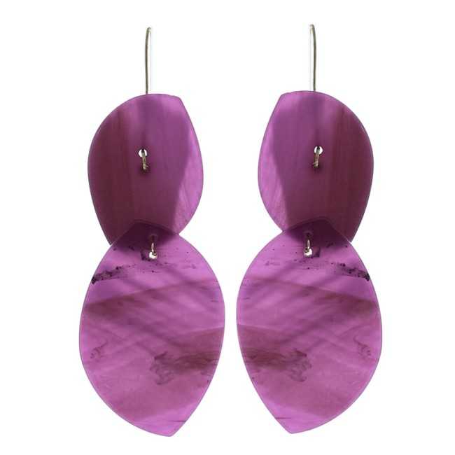 RESIN DOUBLE LEAF EARRINGS