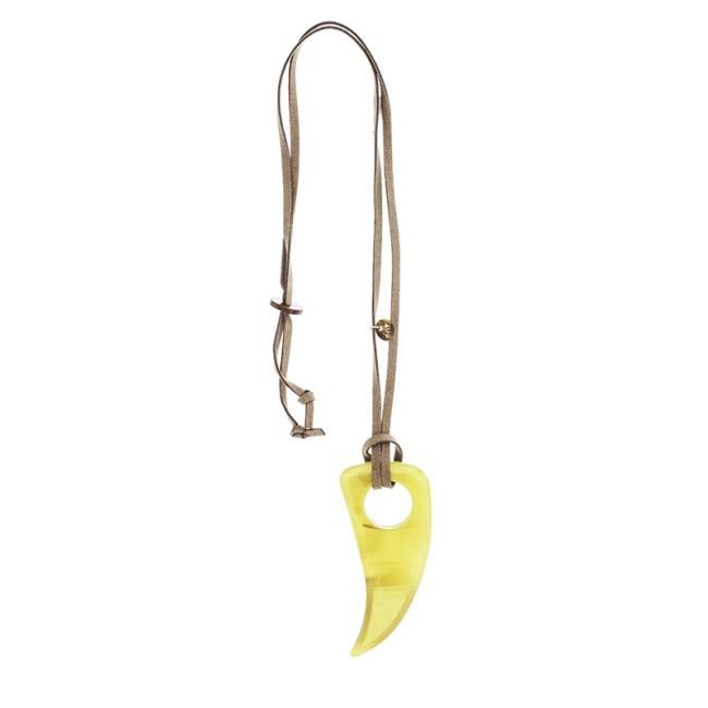 COLLAR LARGO COLGANTE CUERNO RESINA