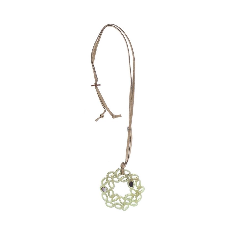 COLLAR LARGO COLGANTE ANILLA IRREGULAR RESINA