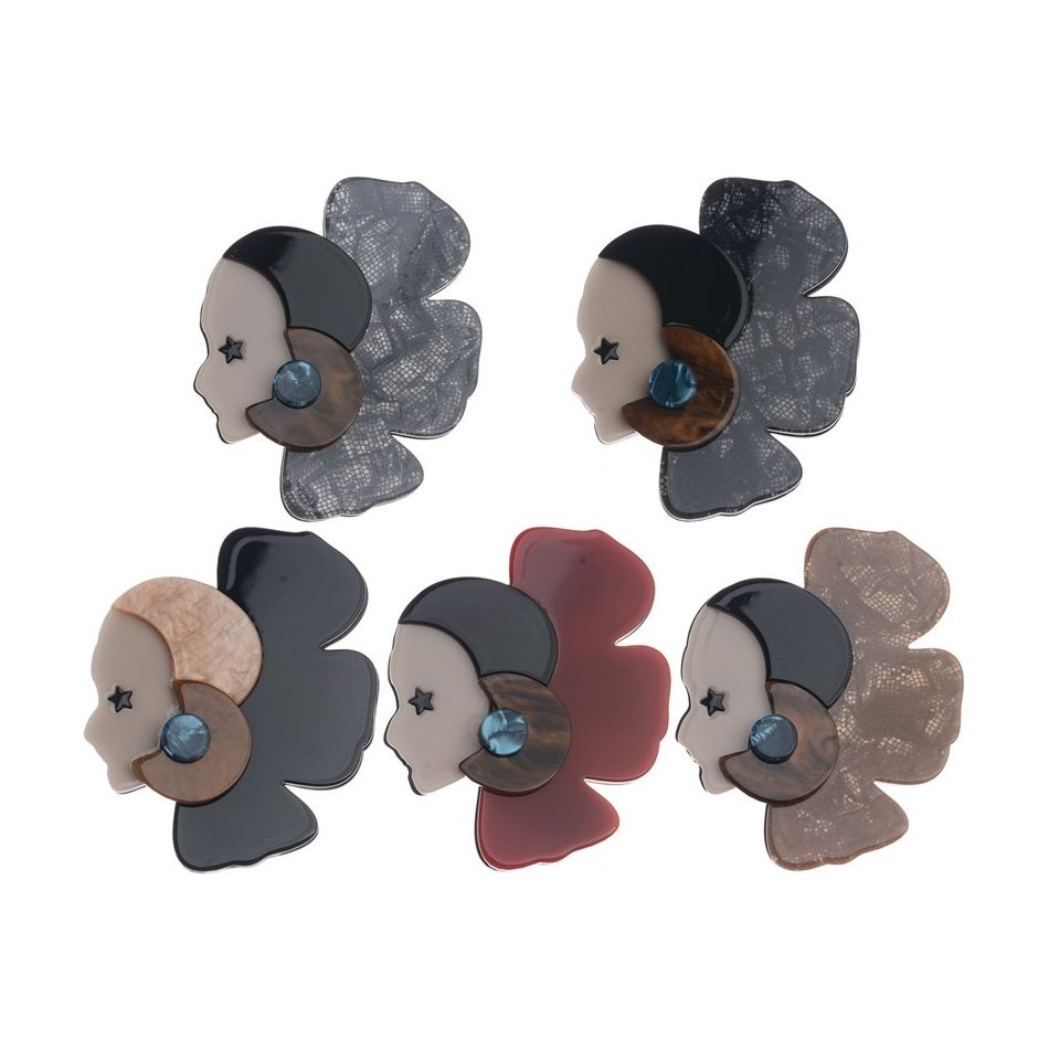 RESIN WOMAN FACE BROOCH