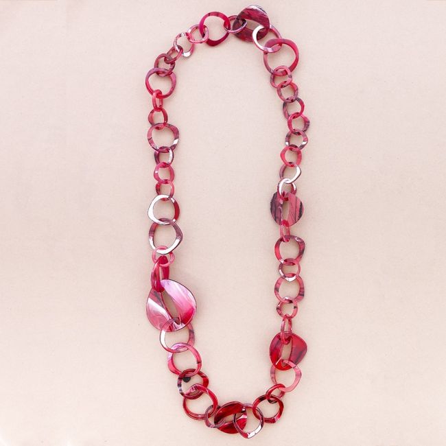 LONG RESIN LINK NECKLACE
