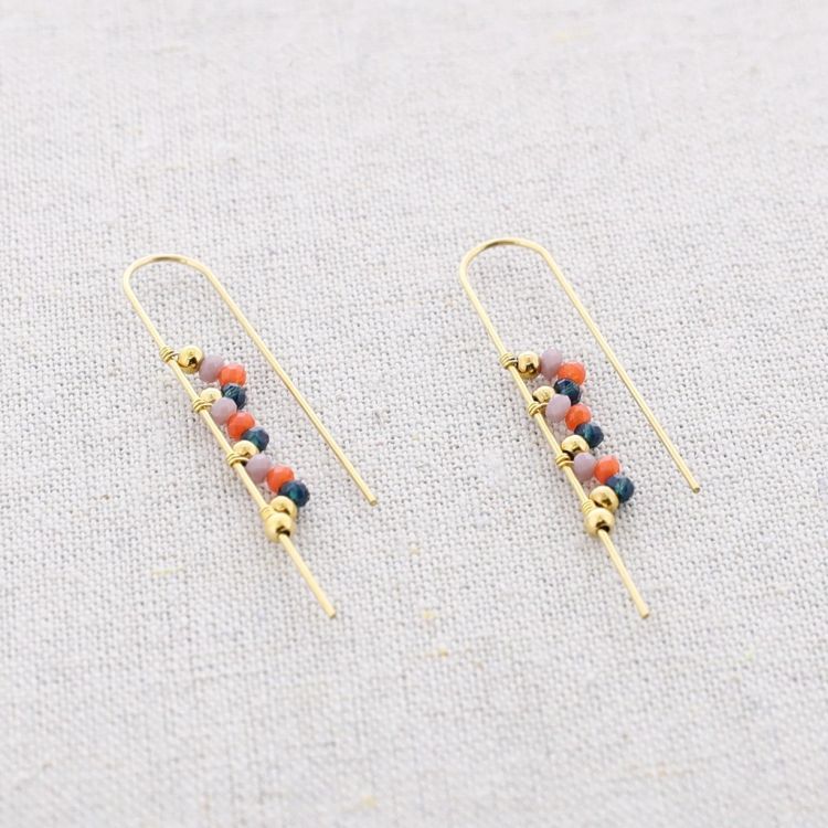 STEEL HOOK EARRINGS WITH CRYSTAL BEADS