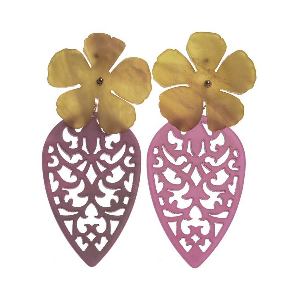 PENDANT FLOWER EARRINGS IN FRETWORK RESIN